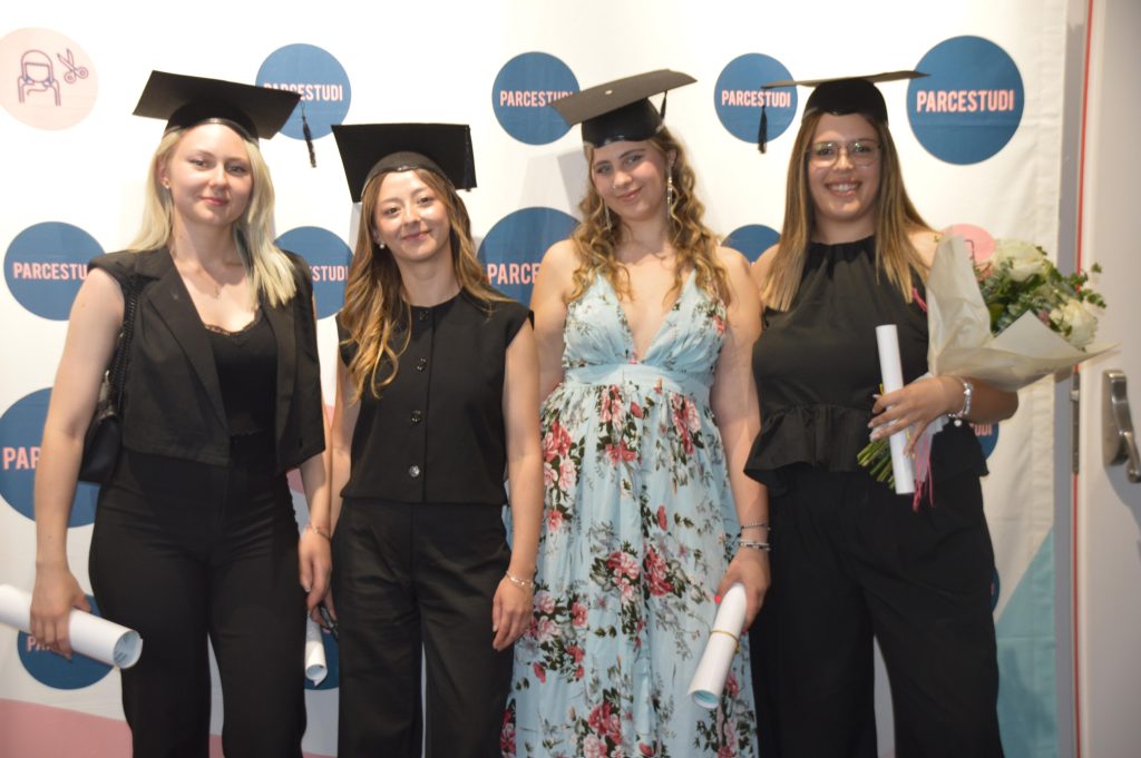 Graduación escuela de peluquería y estética Parc Estudi